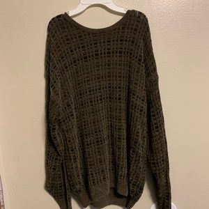 Stretchy warm patterned sweater
